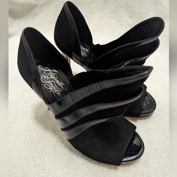 Alejandro Ingelmo Origami Peep Toe Bootie Heels!! - Picture 5 of 14